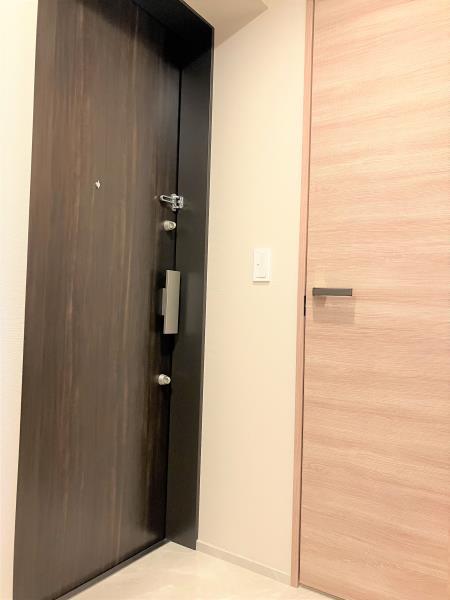 玄関　※別室参考写真