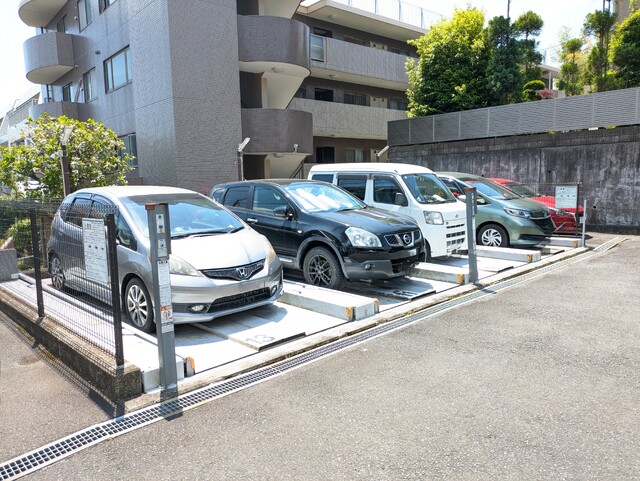 駐車場　駐車場（空き要確認）