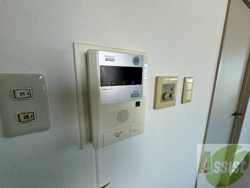 その他設備　インターホンは通話ができるので急な訪問があっても安心です。