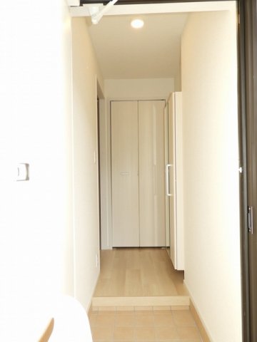 玄関　明るい玄関です