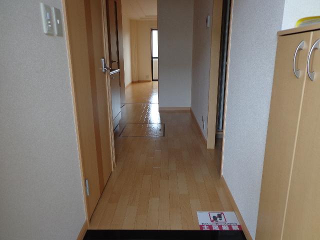 玄関　玄関（イメージ）