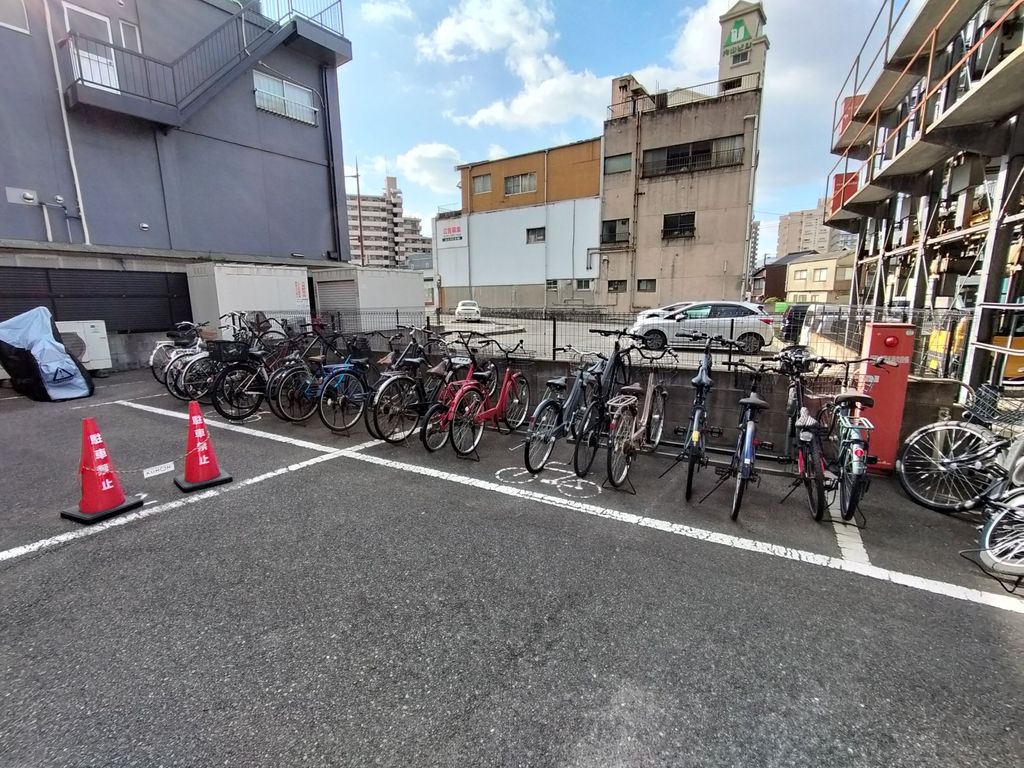 その他共有部分　駐車場