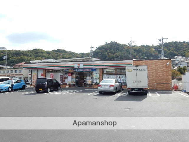 コンビニ　セブンイレブン／津島京町店（コンビニ）まで500m