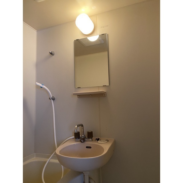 洗面設備　※同タイプ別部屋参考写真