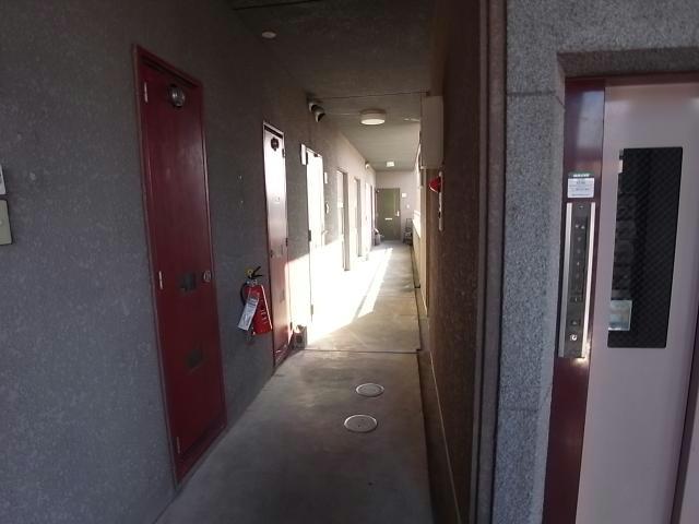エントランス　エントランス部分