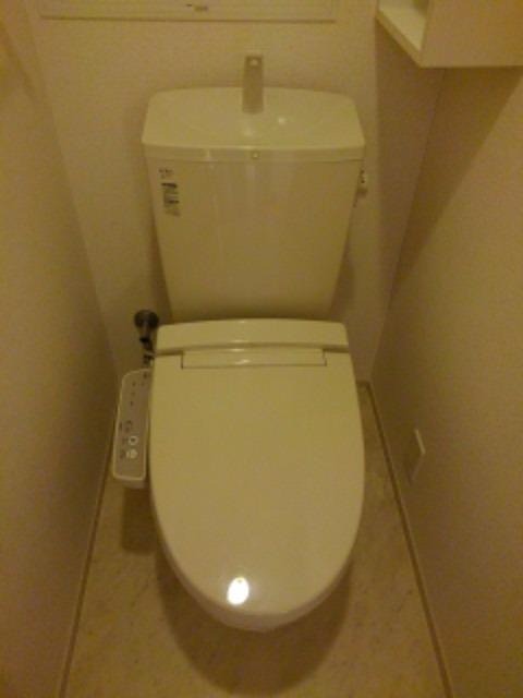 トイレ　清潔感のあるトイレです。
