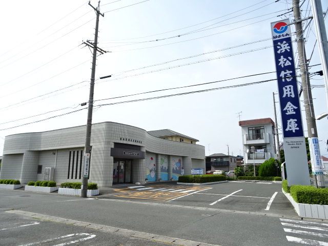 銀行　浜松いわた信用金庫瓜内支店（銀行）まで433m