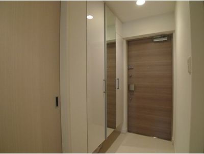 玄関　別部屋参考写真。