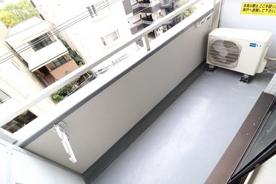 バルコニー　※別部屋の写真です