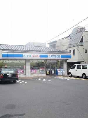 コンビニ　ローソン 三条堀川店（コンビニ）まで416m