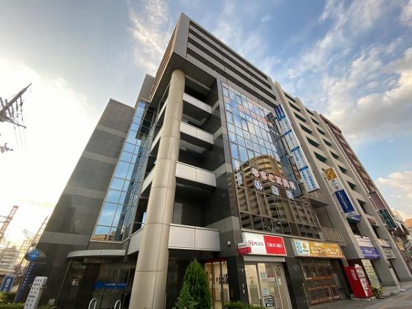 建物外観　駅近物件！