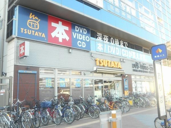 ショッピングセンター　TSUTAYAアミ中百舌鳥駅前店（ショッピングセンター）まで304m