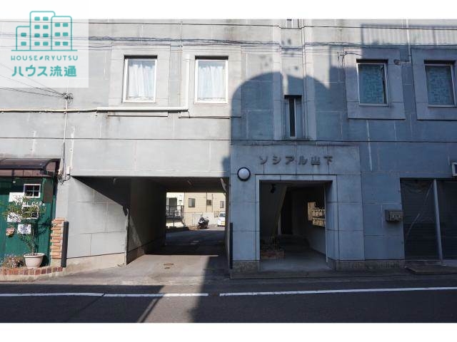 エントランス　エントランス部分