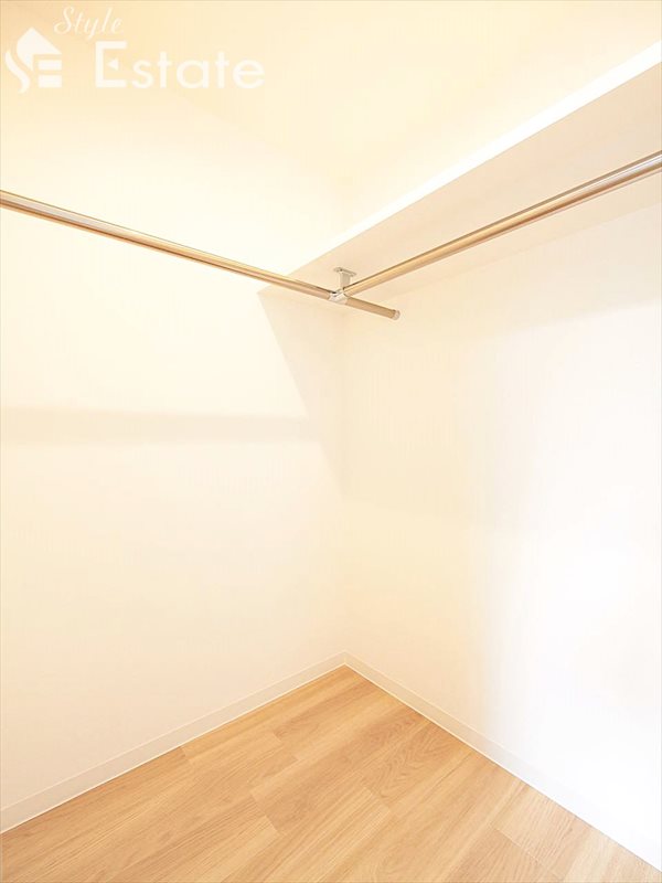収納　ウォークインクローゼット