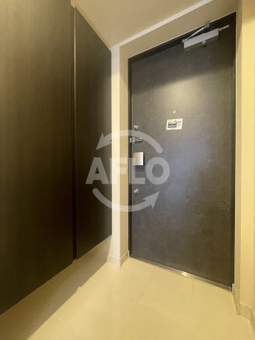 玄関　コンフォリア阿波座　玄関