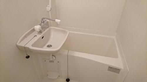 レオパレスパルティ-タの風呂写真