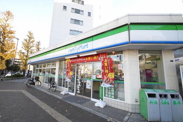 コンビニ　ファミリーマート 川崎貝塚一丁目店（コンビニ）まで2954m