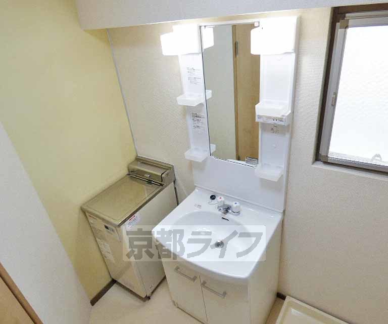 洗面設備　洗面所です。