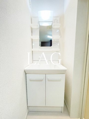 洗面設備　洗面台です。