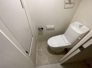 トイレ　トイレもきれいです