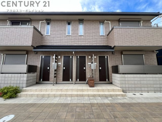 建物外観　敷地内に駐車場あります！