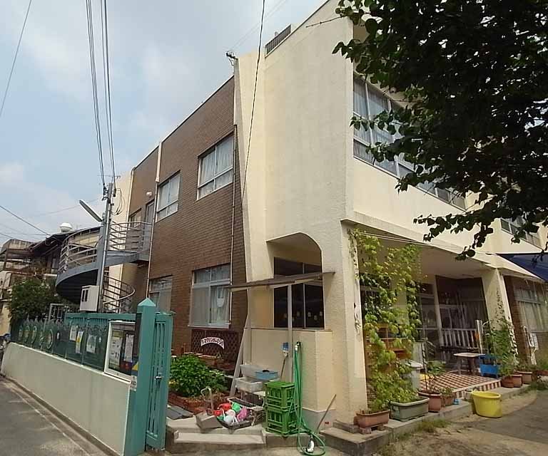 幼稚園・保育園　マクリン（幼稚園・保育園）まで533m