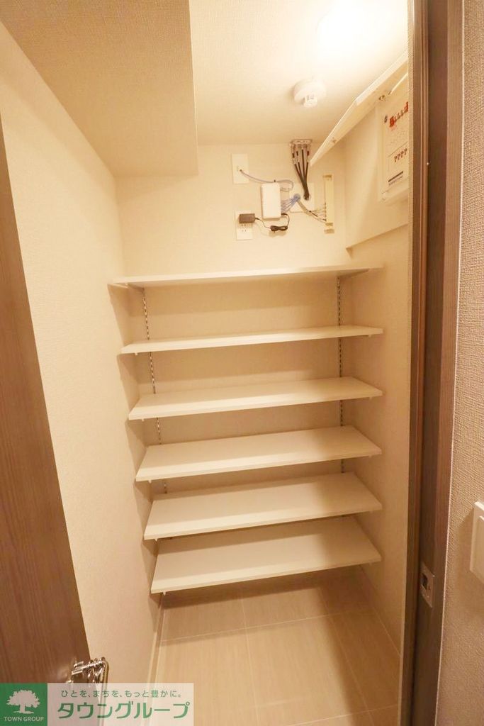収納　シューズボックス