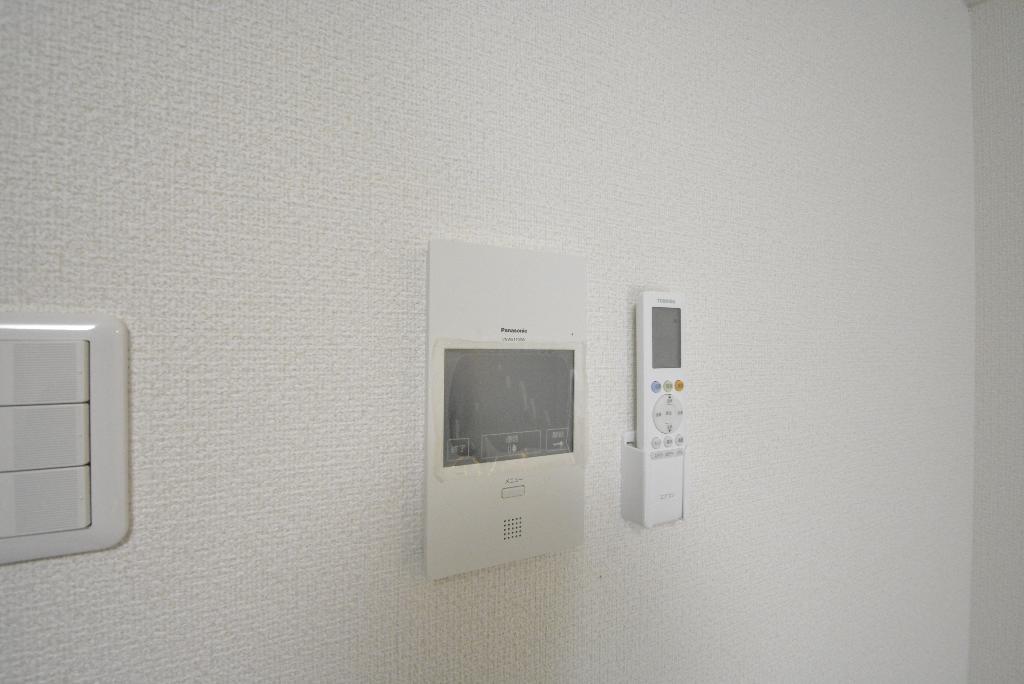 セキュリティ　カメラ付インターホン