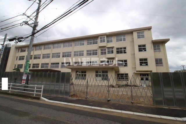 小学校　福岡市立高取小学校（小学校）まで401m