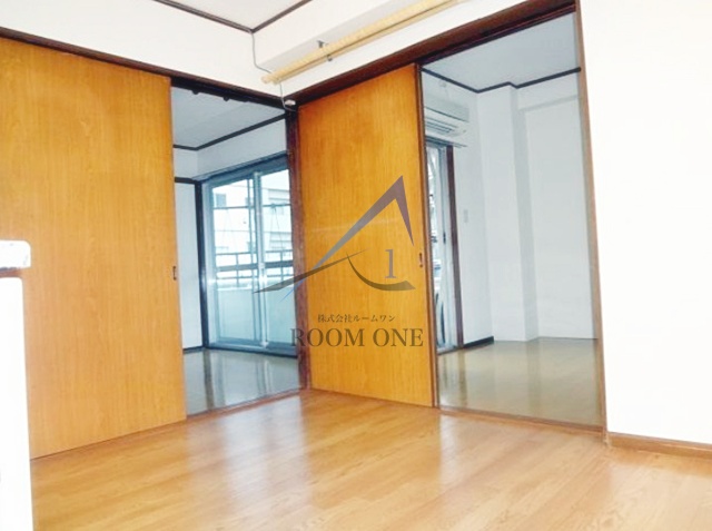 居室・リビング　洋室のお部屋です。