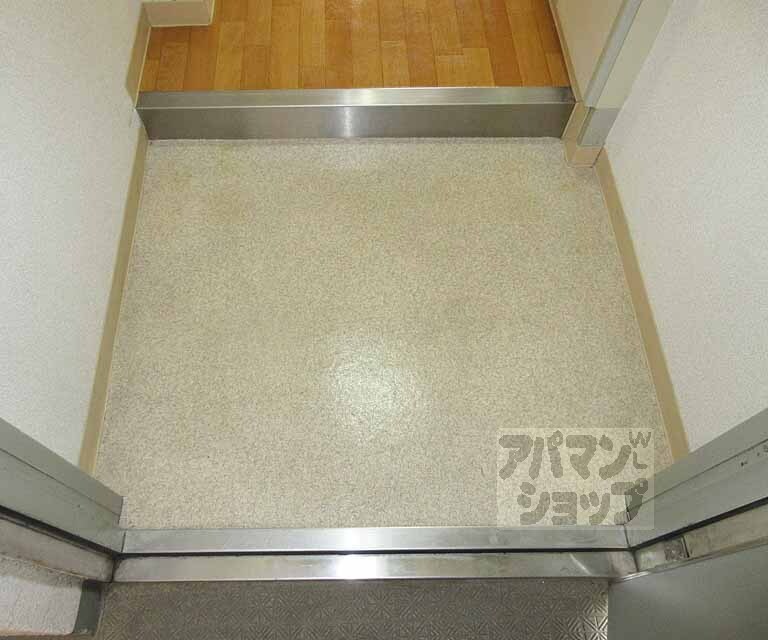 玄関　狭すぎずな玄関です・