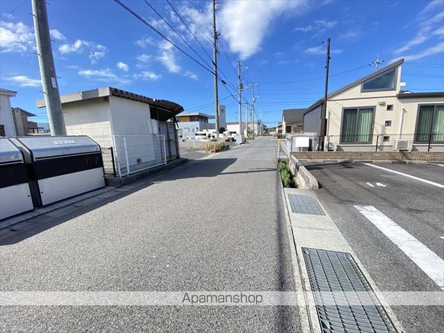 その他　前面道路（その他）まで0m
