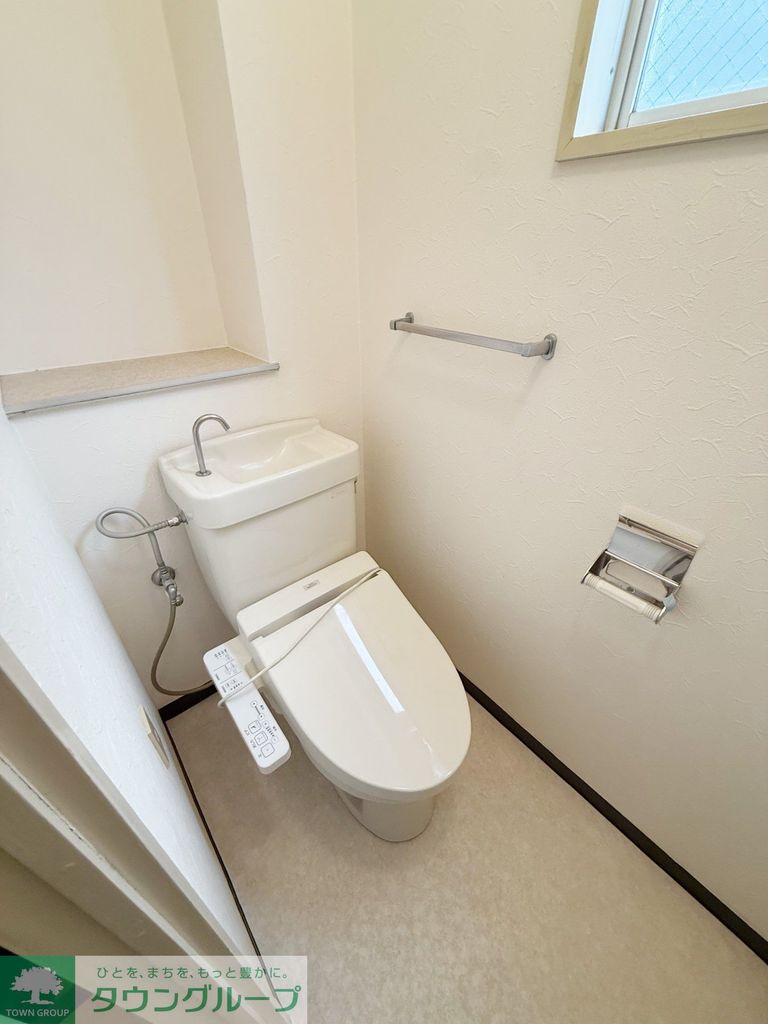 トイレ　同物件別部屋写真