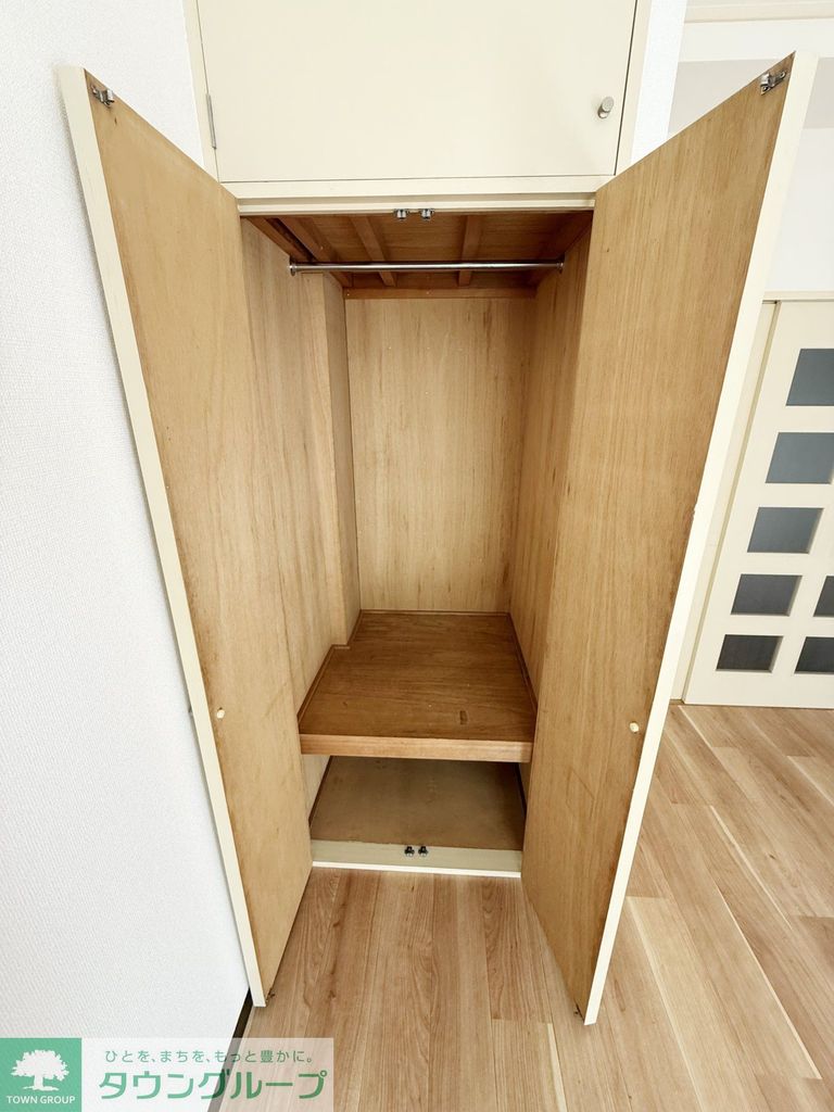 収納　同物件別部屋写真
