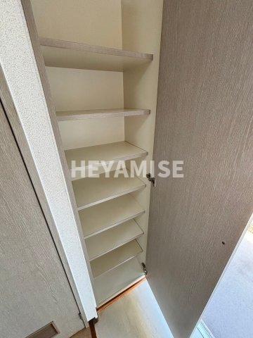 玄関　※別号室の参考画像です※現況を優先します