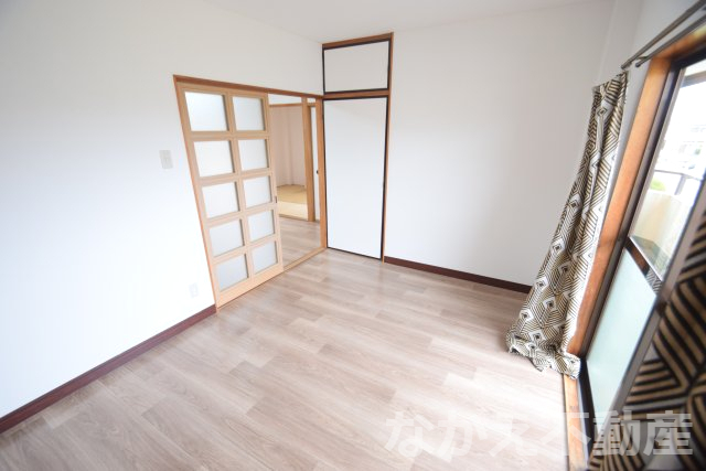 その他部屋・スペース　落ち着いて過ごせるお部屋なので、寝室にいかがでしょうか