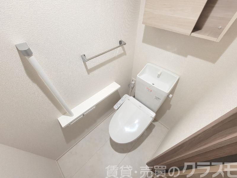 トイレ　ウォシュレット＆ウォームレット
