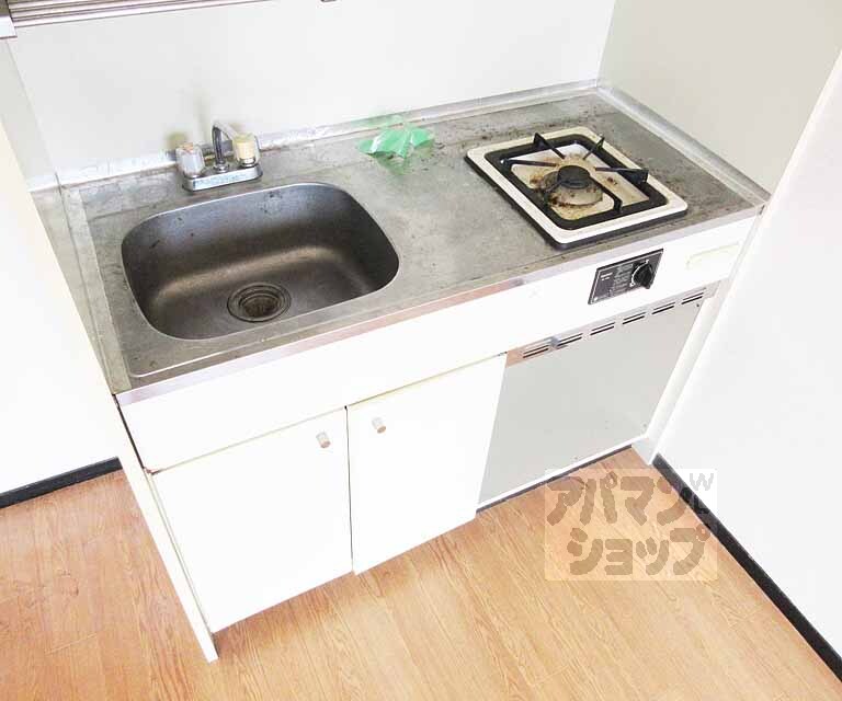 キッチン　コンパクトで使いやすいキッチンです