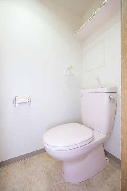 トイレ　※写真は同タイプ住戸です。
