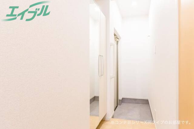玄関　同型タイプ画像