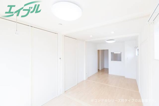 居室・リビング　同型タイプ画像