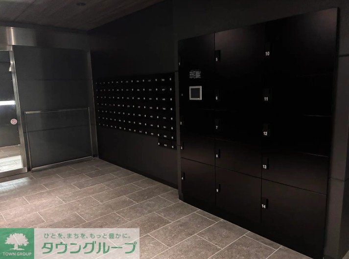 エントランス　エントランス