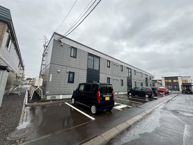 建物外観　札幌市東区北３７条東「ロイヤルコート」