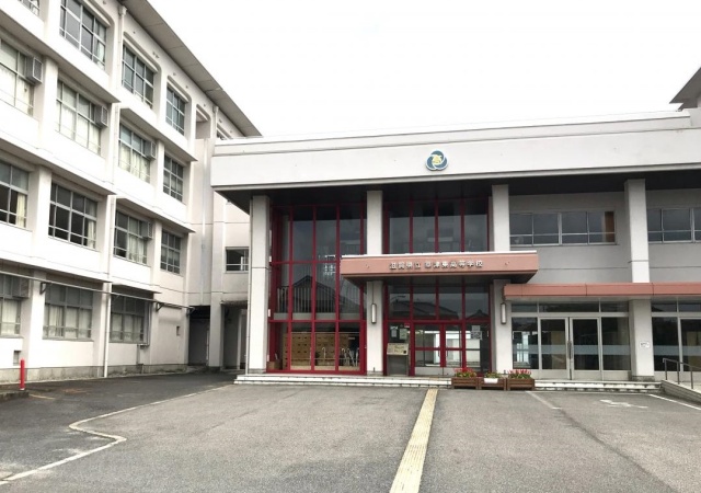 高校・高専　滋賀県立草津東高等学校（高校・高専）まで2100m