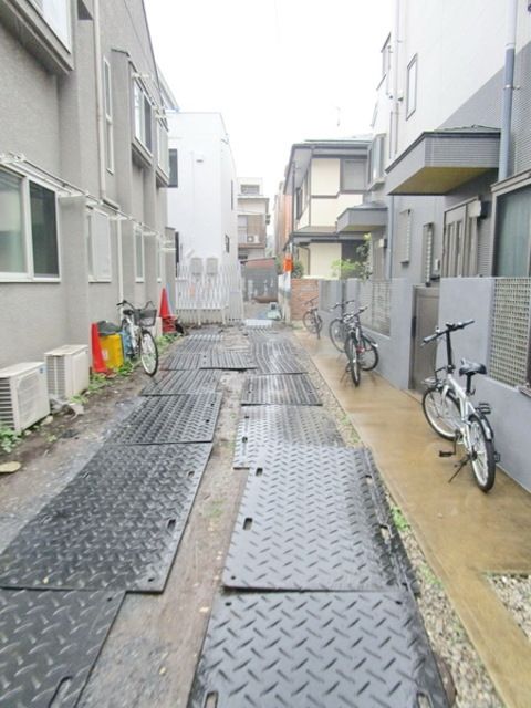 エントランス　★エントランス（建築中）★