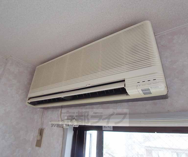 その他設備　エアコンも一基完備されています