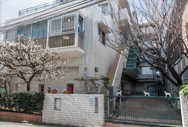 幼稚園・保育園　日の丸幼稚園（幼稚園・保育園）まで226m
