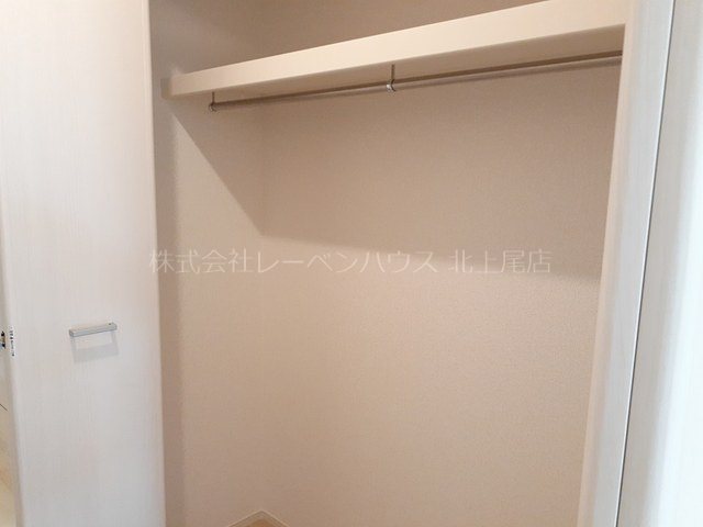 収納　お問い合わせは048-772-8202