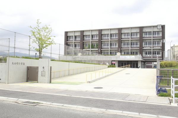 中学校　大山崎町立大山崎中学校（中学校）まで270m