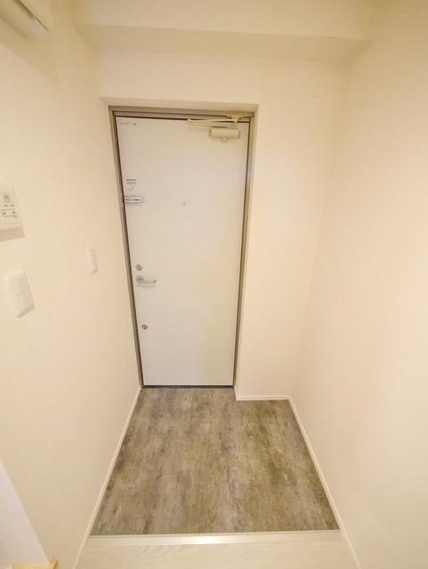 玄関　★お部屋探しは株式会社タウンハウジング東京まで★